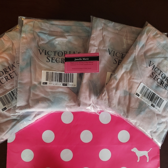 (XS LEFT)đź’•VS PINK CAMPUS TEE & ROUCHED SHORTS SET - Picture 5 of 6